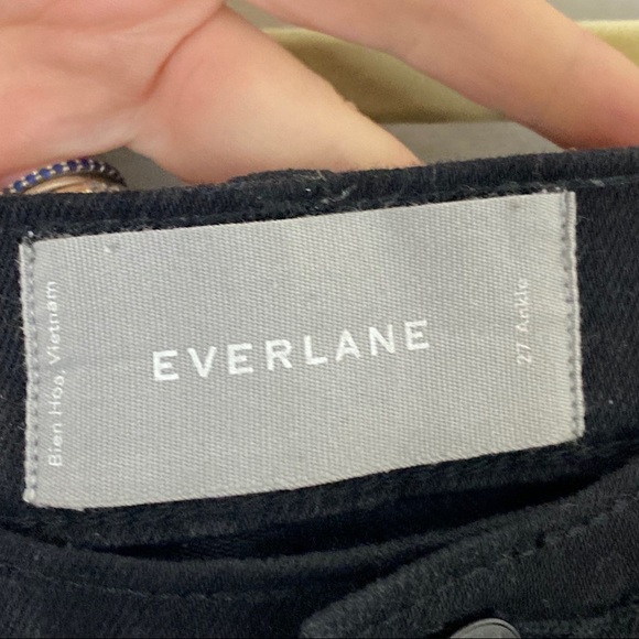 EVERLANE black skinny ankle jeans - Picture 8 of 9